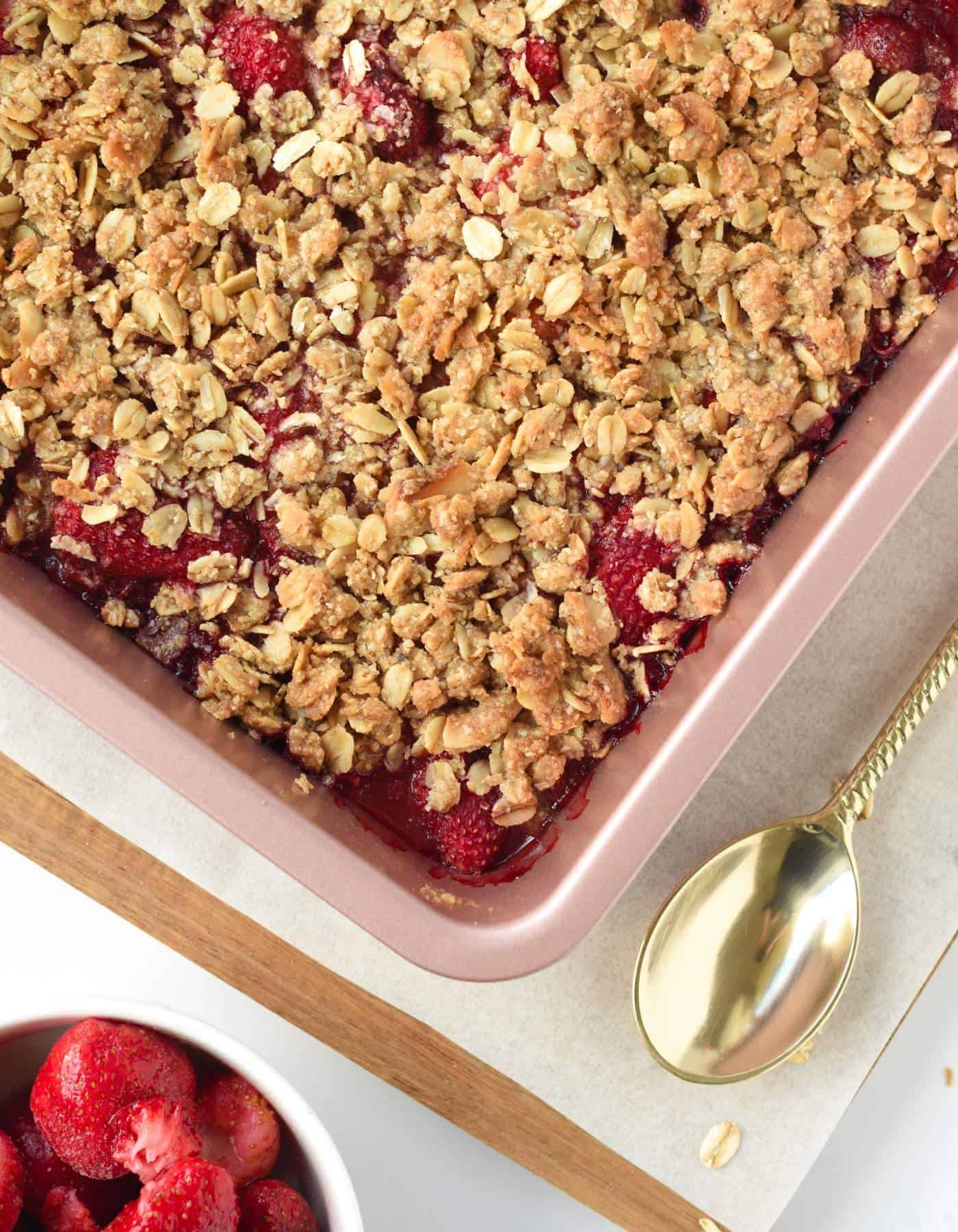 MIXED BERRY CRUMBLE