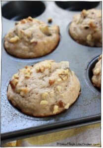 BANANA WALNUT MUFFIN